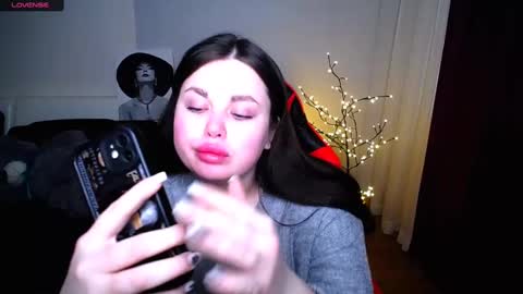 Snapshot of sophia__olsen chatting on 03.04.25 sophia__olsen online show from 03.04.25