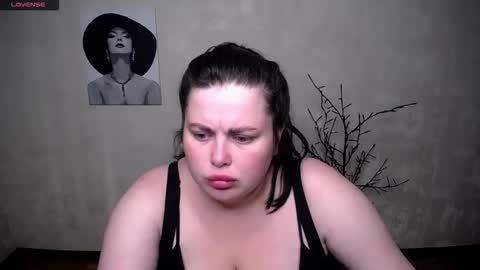 Snapshot of sophia__olsen chatting on 09.12.25 sophia__olsen online show from 09.12.25
