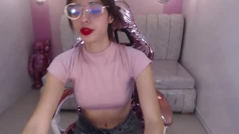 Snapshot of sophia__s chatting on 08.06.26 sophia__s online show from 08.06.26