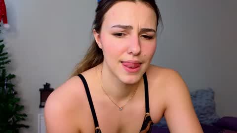 Sophia online show from 02.03.25