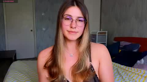 Sophia online show from 05.19.26