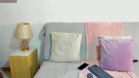 sophia CM online show from 06.04.26