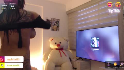 Snapshot of sophia_karsonn chatting on 01.28.25 Sophia Carson online show from 01.28.25