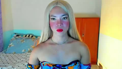 SOPHIA online show from 02.13.25