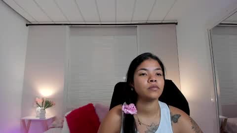  S O P H I A  online show from 04.08.26