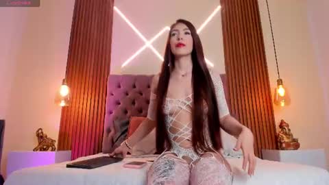 sophia_turneer online show from 06.19.26