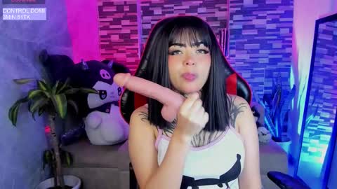 Sophia online show from 11.22.25