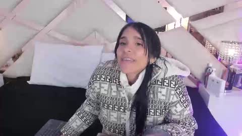 Sophia Paris online show from 10.24.25