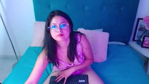 sophiaa_queen2 online show from 10.22.25