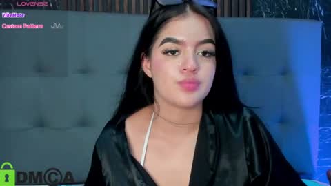 Snapshot of sophiaa_taylor_ chatting on 06.10.26 online show from 06.10.26