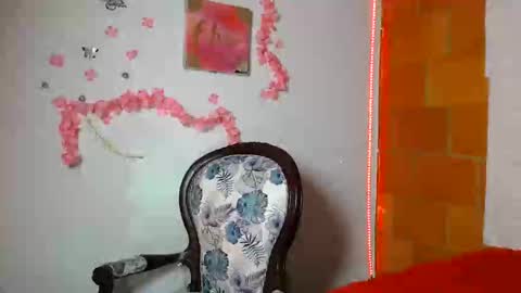 Snapshot of sophiadazza666 chatting on 10.15.25 sophia online show from 10.15.25