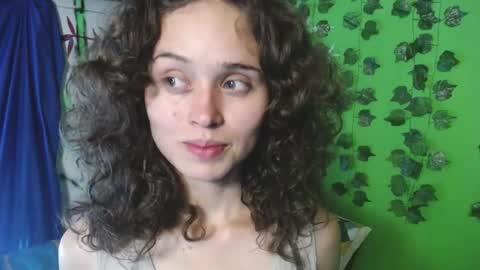 sophiamiller6 online show from 07.29.26