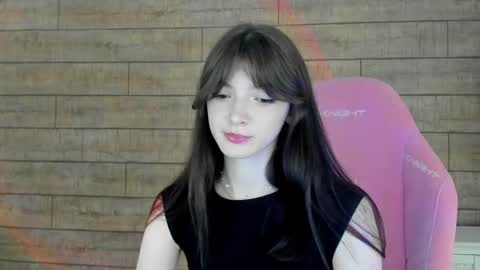 Snapshot of sophiaprove chatting on 04.19.26 SophiaProve online show from 04.19.26