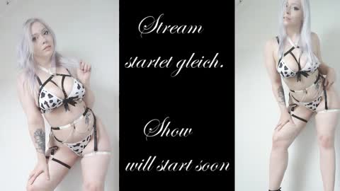 Snapshot of sophiascarlet96 chatting on 09.24.25 sophiascarlet96 online show from 09.24.25