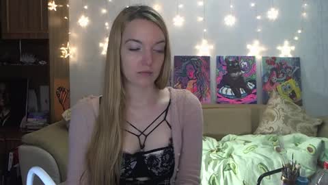 Snapshot of sophiasonata chatting on 01.19.25 SophiaSonata online show from 01.19.25