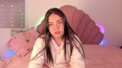 Clara sophia online show from 07.05.26