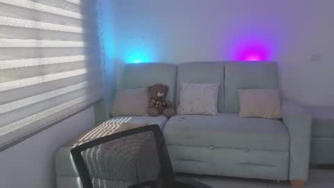 Sophie  online show from 06.11.26