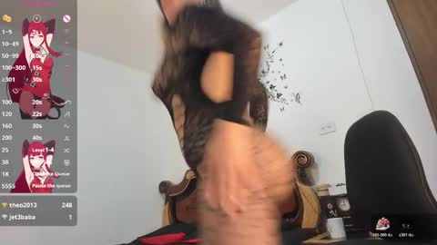Snapshot of sophie_benett chatting on 04.21.26 Sophie online show from 04.21.26