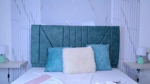 Sophie  online show from 02.06.26