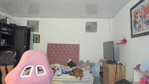 sophie doll online show from 06.17.26