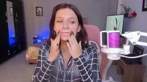 sophie doll online show from 07.18.26