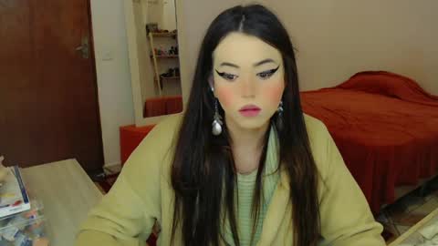Sophie Fantasys online show from 06.08.26