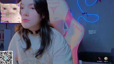 sophie_nomenal_ online show from 01.31.26