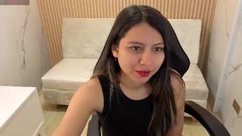 sophie_rose_cn online show from 07.04.26