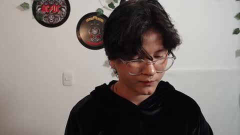 sophie_ross1 online show from 10.02.25