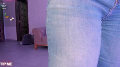 Sophie online show from 04.20.26