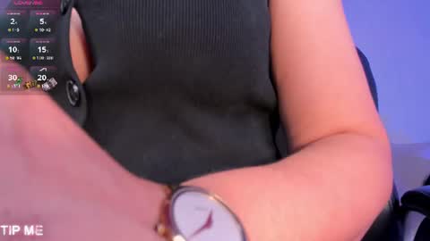 Sophie online show from 06.21.26