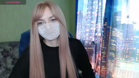 Sophie online show from 03.11.26