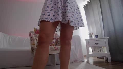 Snapshot of sophieerain chatting on 05.17.26 Sophie Rain online show from 05.17.26