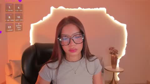Sophie Houston online show from 06.27.26