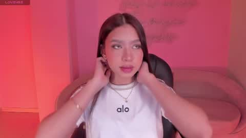 Sophie Houston online show from 07.10.26