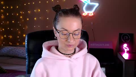 sophieleroux online show from 05.06.26