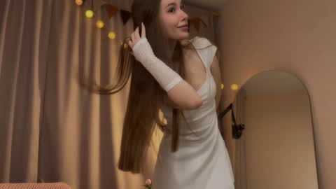 Sophie  Next stream  3 online show from 12.07.24