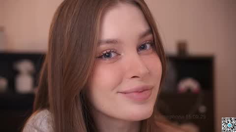 Sophie  Next stream  3 online show from 09.15.25