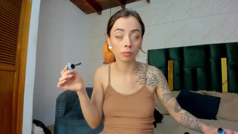 Snapshot of sophiia_gomezz_ chatting on 12.15.24 sophi online show from 12.15.24