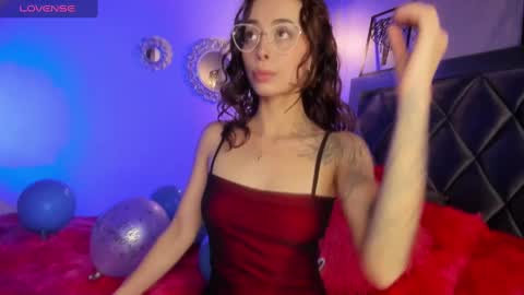Snapshot of sophiia_gomezz_ chatting on 01.13.25 sophi online show from 01.13.25