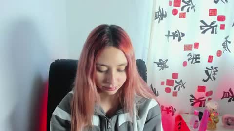 Snapshot of sophiia_luxxx chatting on 06.29.26 sophiia_luxxx online show from 06.29.26