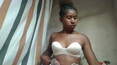 soriettezah online show from 04.11.26