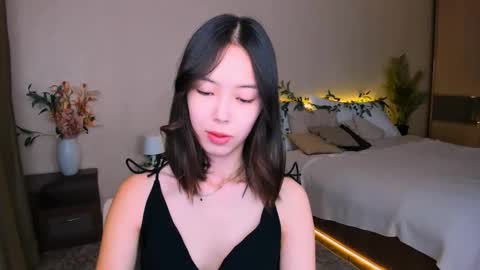 Snapshot of soulharmoonyy chatting on 09.16.25 soulharmoonyy online show from 09.16.25