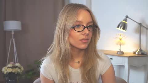 Anna online show from 02.28.26