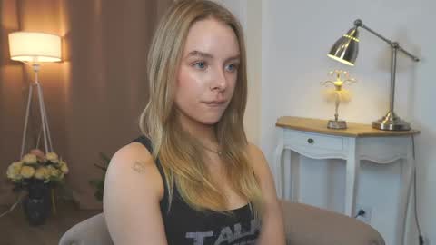 Anna online show from 04.03.26