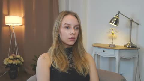 Anna online show from 04.04.26