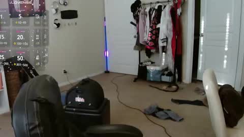 Bunnydathug online show from 09.21.25