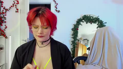 Leah online show from 04.10.26