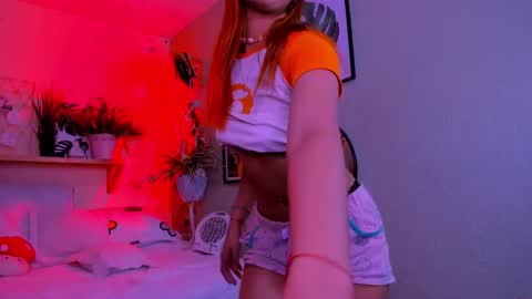 Sarah Valentina online show from 02.26.25