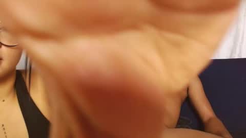 Snapshot of soy_yesi chatting on 11.11.25 Yesi online show from 11.11.25